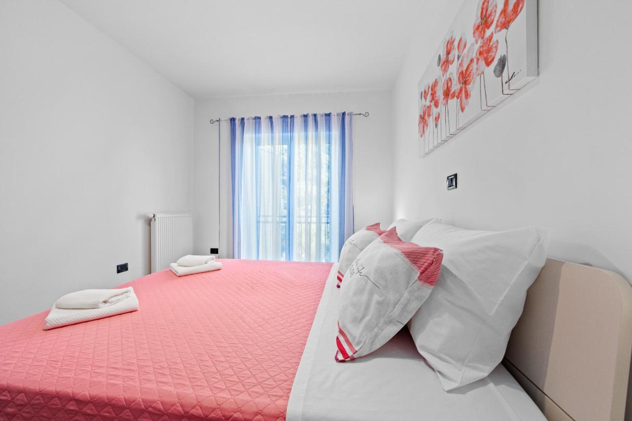 Feniks Fazana Apartman Extérieur photo