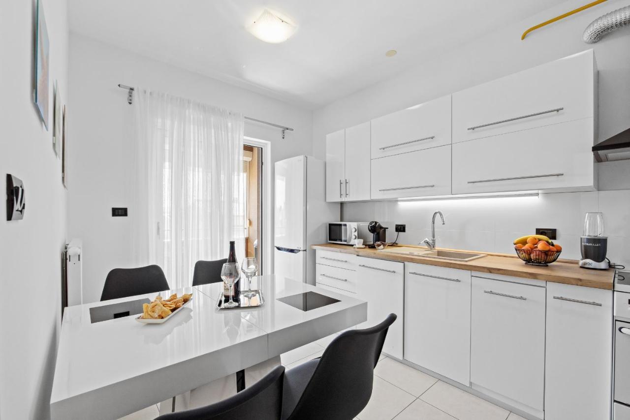 Feniks Fazana Apartman Extérieur photo