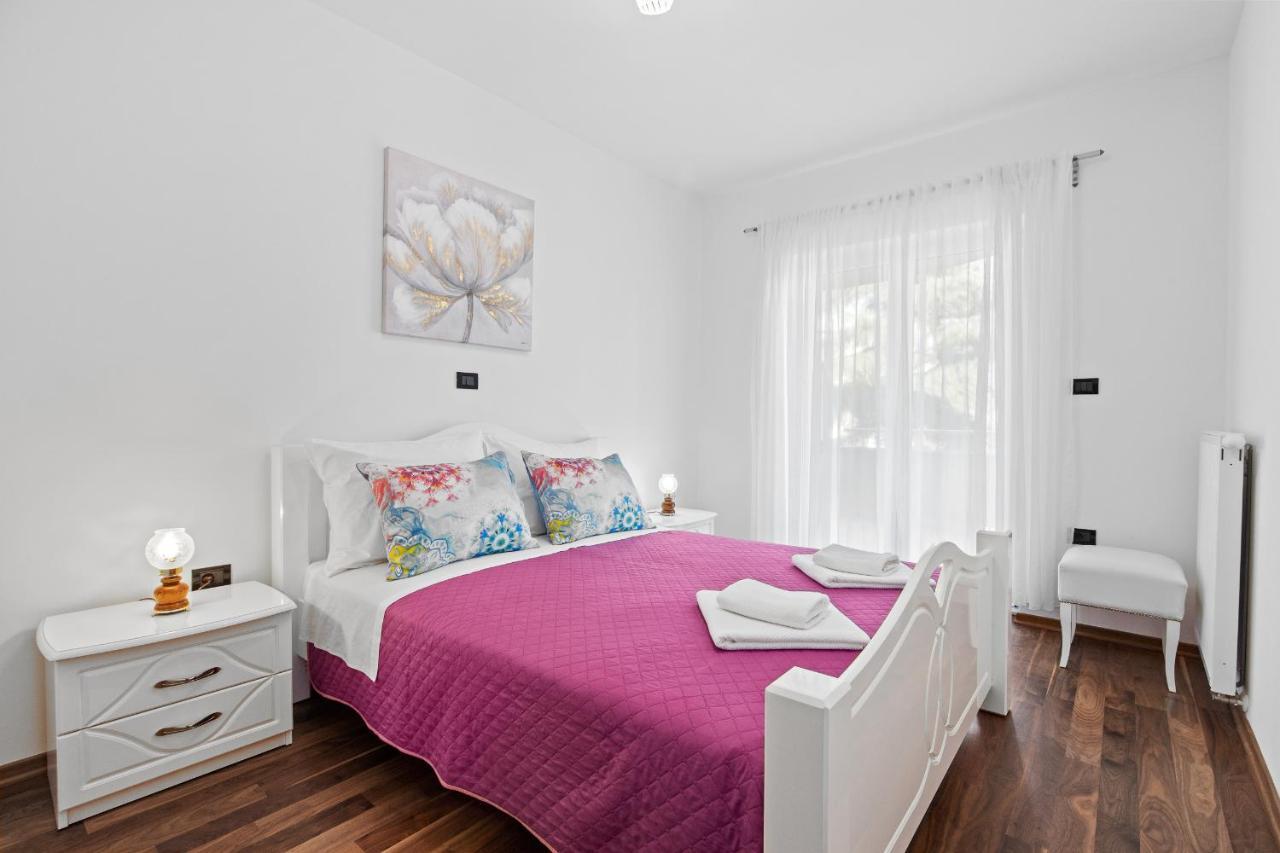Feniks Fazana Apartman Extérieur photo