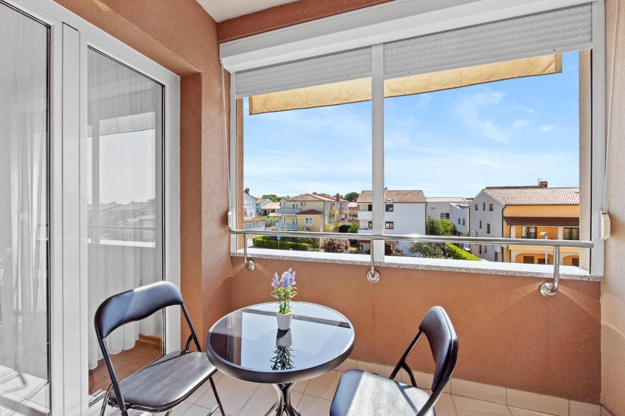 Feniks Fazana Apartman Extérieur photo